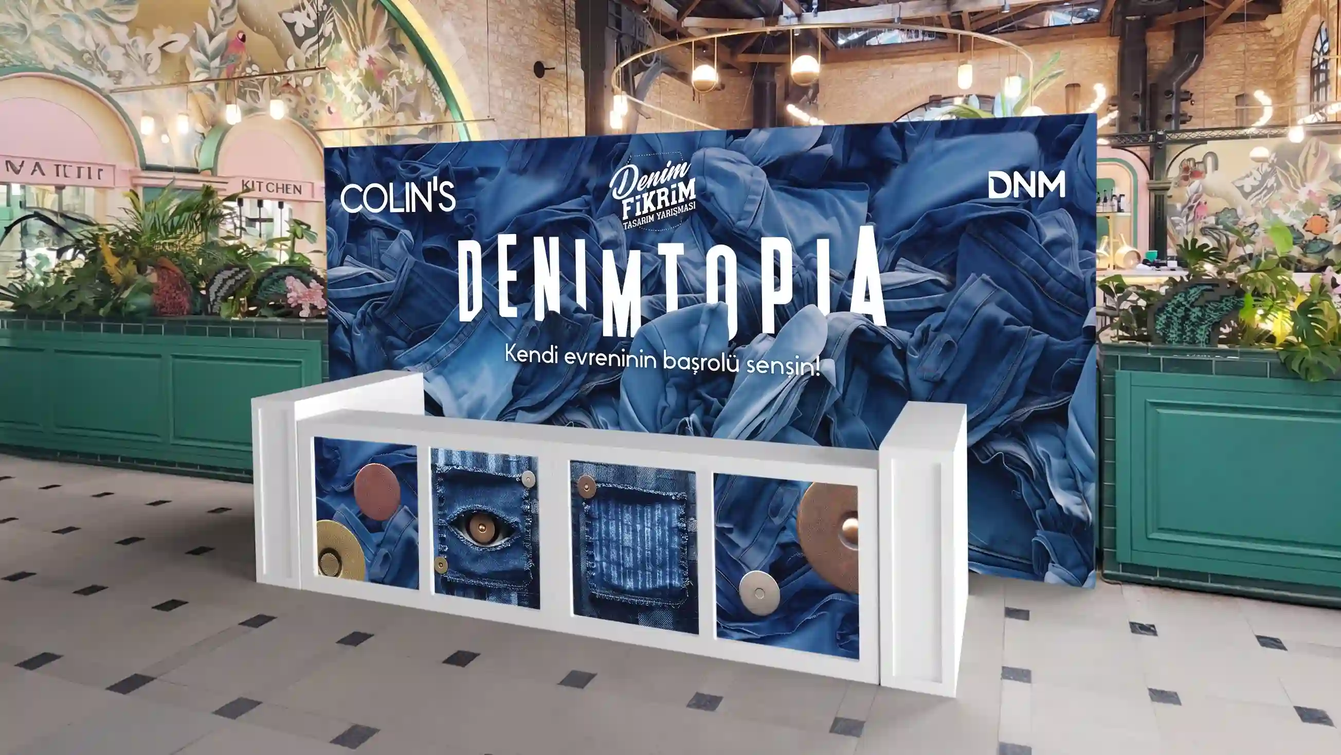 Denim Fikrim 2024 gala desk mockup